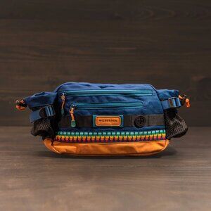 Wilder Dog Mega Hip Pack